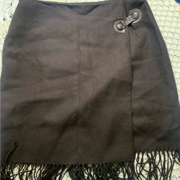 David N Skirts - Picture 2 of 12